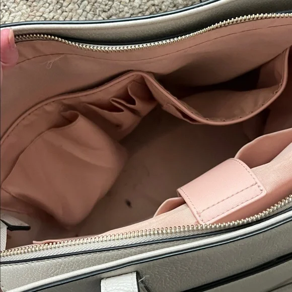 Poppy & Peonies Light Gray-beige work Tote - Picture 4 of 5